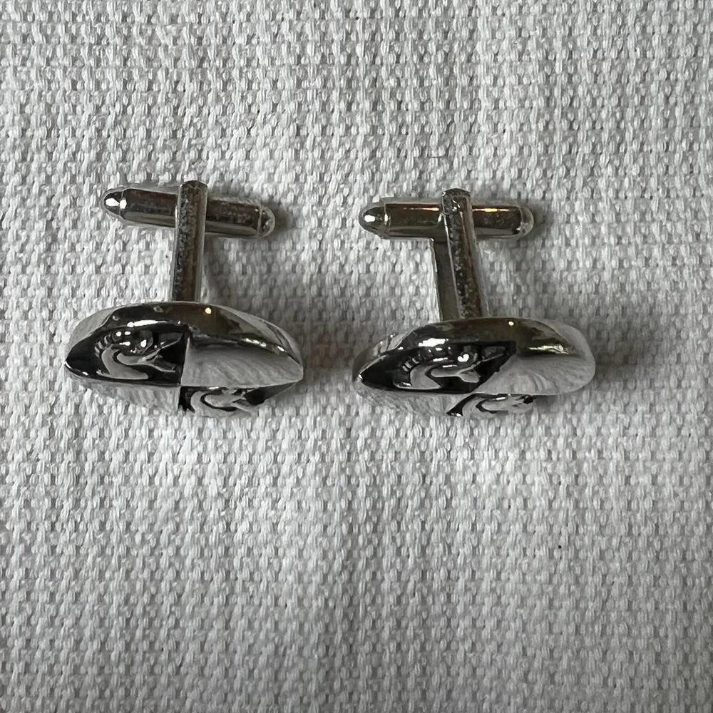 1960's-70's Unsigned UNISEX Silver Tone UNICORN CUFF LINKS